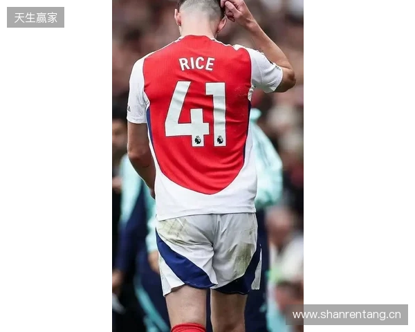 邮报：阿森纳正与布莱克本流浪者就17岁前锋蒂容进行谈判