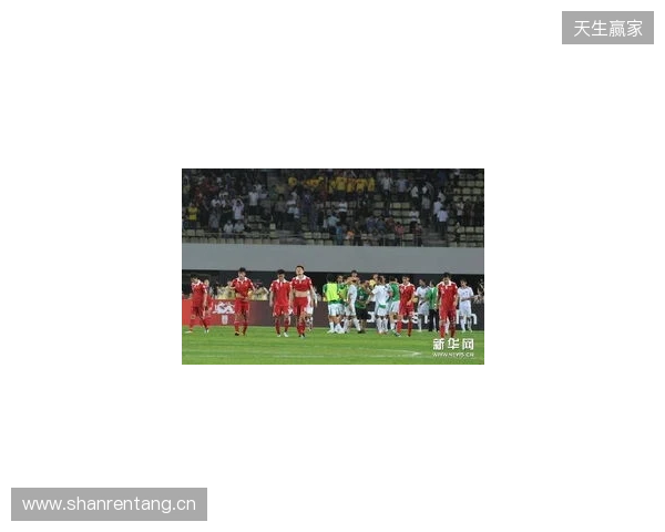 记者：伊拉克与沙特风格相近，西班牙若选国足的确没啥热身效果