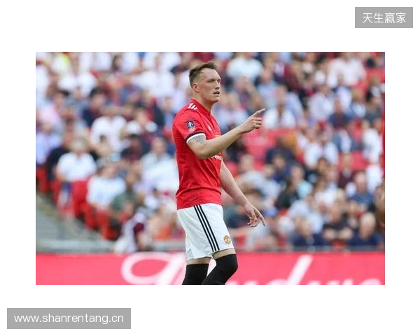 琼斯:我们会为萨拉赫全力以赴,希望能以高光表现为赛季收尾