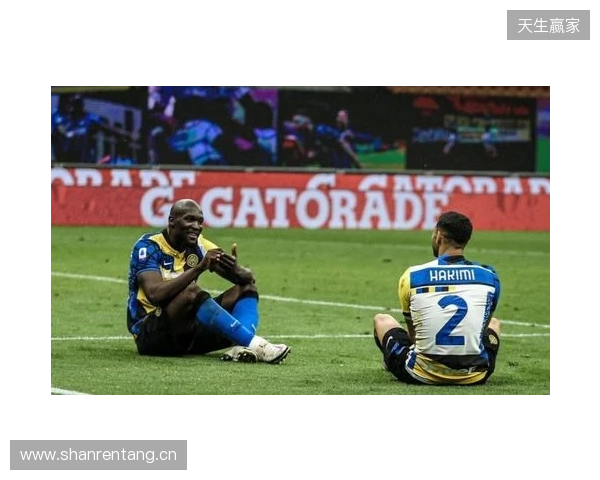 记者:国米420万分期报价摩洛哥17岁边卫泽克里,含10%二转